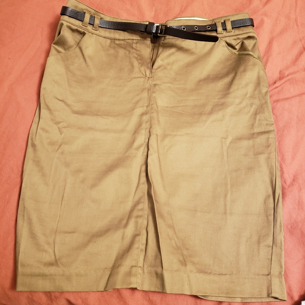Khacki pencil skirt with belt